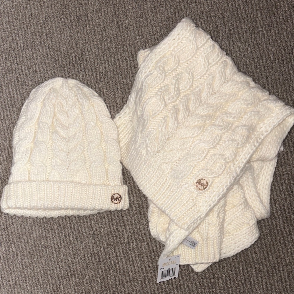 Michael Kors Cream Cable Knit Hat and Scarf Set